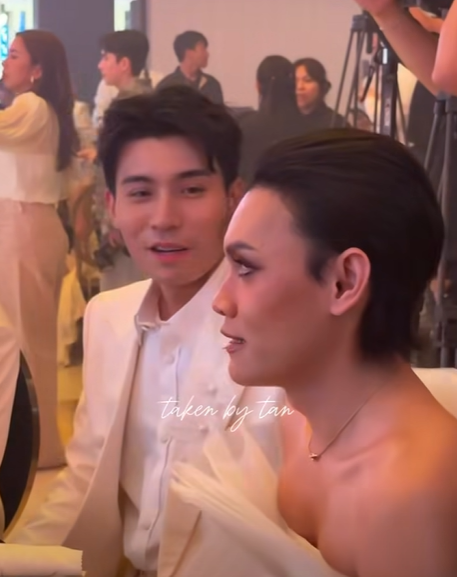 BresnyrUnited_'s tweet photo. Our mains serving visuals at VP Choice Awards 2026 💚💚
#BRESNYR

🔗https://t.co/Z5E1sPqRFd https://t.co/PpeOcW1bps