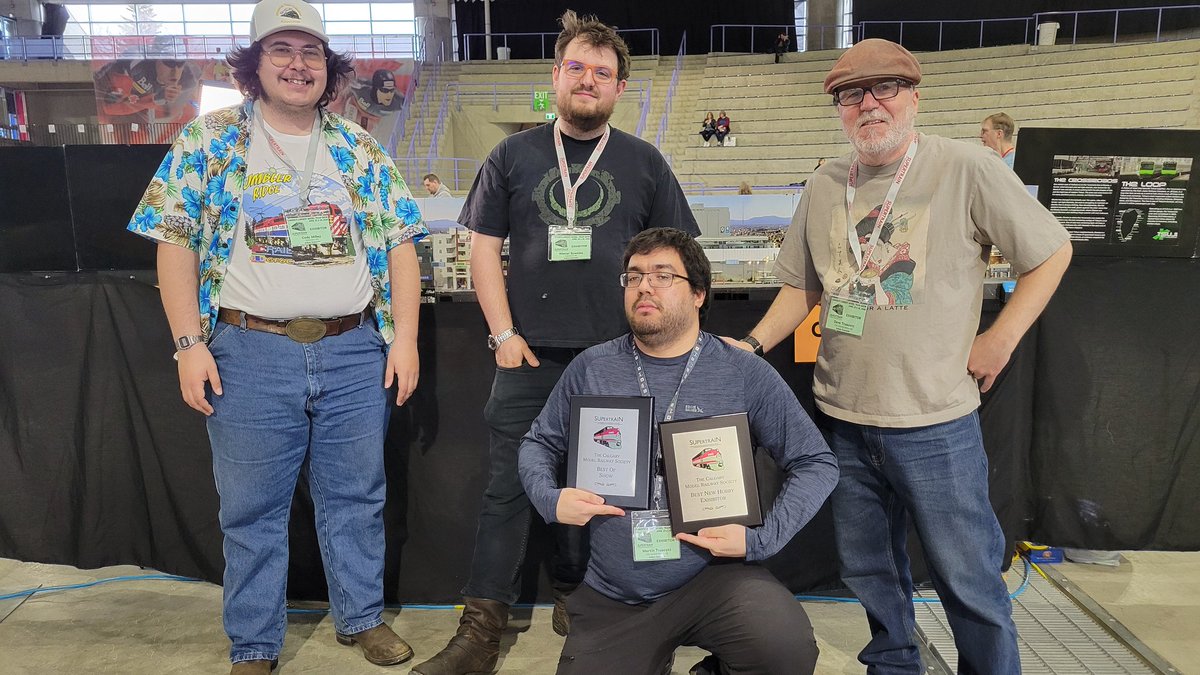 meppu_ch's tweet photo. insane weekend- we won BEST OF SHOW at the LARGEST model train show in canada!!!

still don't know how to feel about it all. validated? the people we met and talked to and thr stories we heard from people and made for other people are what brought home the win for me. https://t.co/plPxumdFn3