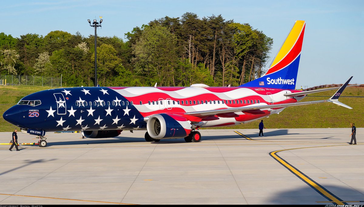 n194at's tweet image. Southwest Airlines
Boeing 737-8 MAX N8619Q
“Liberty One”
BWI/KBWI Baltimore-Washington Intl Airport
April 27, 2026
Photo credit Sunil Gupta
#AvGeek #Airline #Aviation #AvGeeks #Boeing #B737 #LUV #SouthwestAirlines #Baltimore #BWI @BWI_Airport @SouthwestAir #America250 🇺🇸