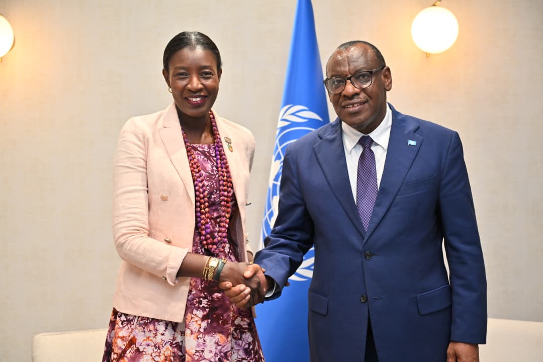 ECA_OFFICIAL's tweet image. Executive Secretary @claverGatete met with RC Coumba Dieng Sow after his mission to #Togo to assess action plan progress, including GDP rebasing and digital transformation of public services. #Partnership