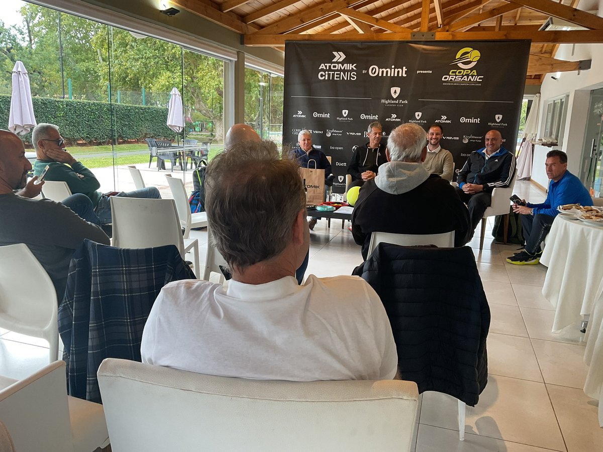 Tenis Sports-29 años-by Volkl tweet media