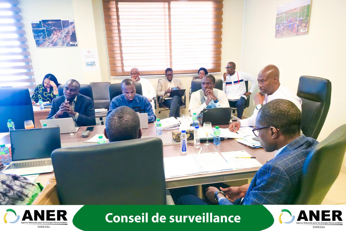 anersenegal's tweet photo. 𝐂𝐨𝐧𝐬𝐞𝐢𝐥 𝐝𝐞 𝐒𝐮𝐫𝐯𝐞𝐢𝐥𝐥𝐚𝐧𝐜𝐞 𝐝𝐞 𝐥’𝐀𝐍𝐄𝐑
Réuni ce 29 avril, le Conseil a examiné les partenariats en cours et les performances du T1 2026 (activités & budget).
#ANER #Conseildesurveillances #Gouvernance https://t.co/bgYhgSCXPg