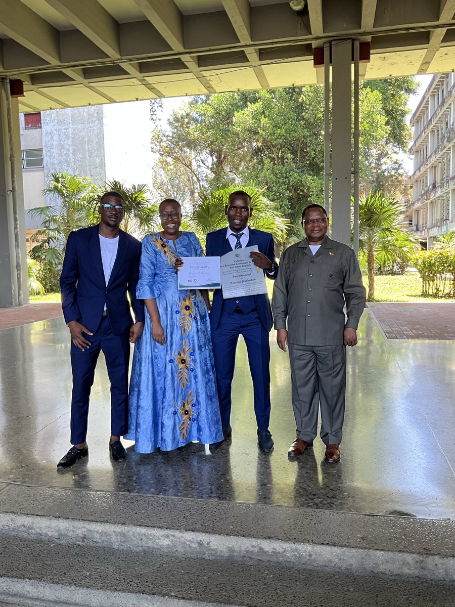 Embassy of the Republic of Zimbabwe in Cuba tweet media