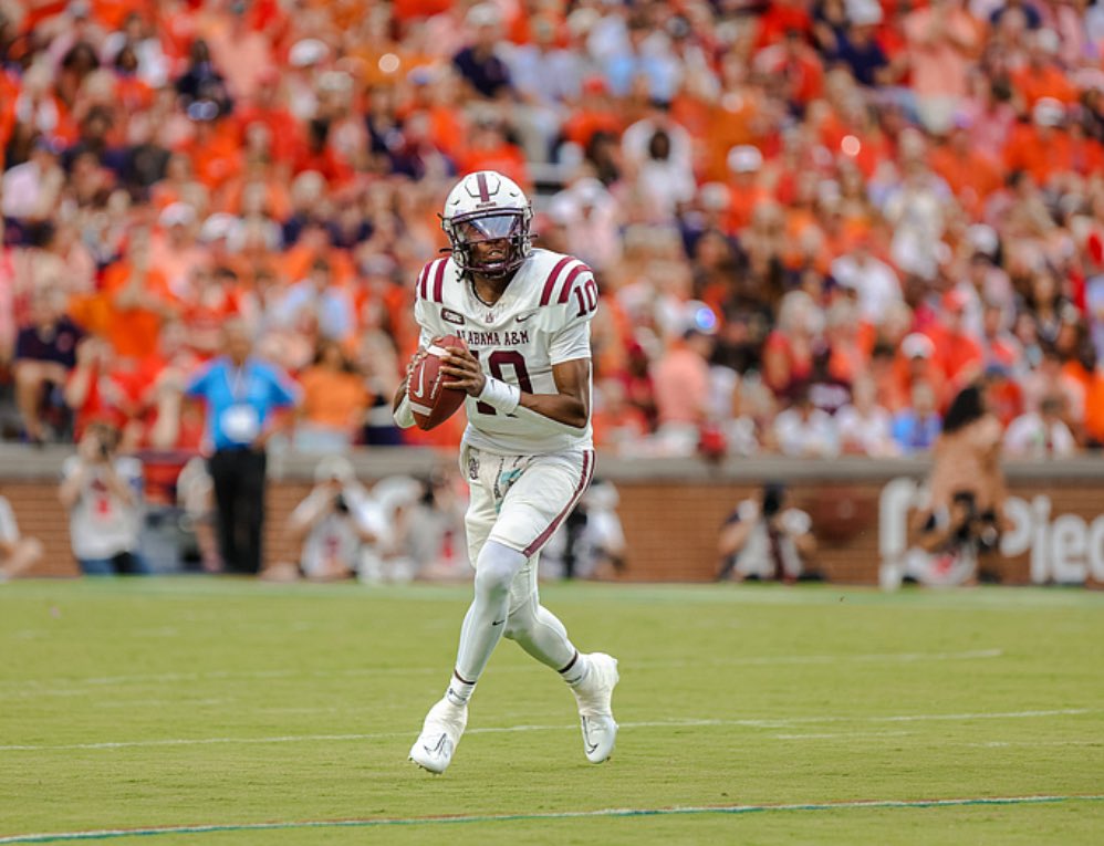 kirbskiii's tweet image. #AGTG Blessed to receive my first D1 offer from Alabama A&amp;amp;M ‼️ @Jaymai18 @Coach_Dags @DALionsFootball @AamufbR