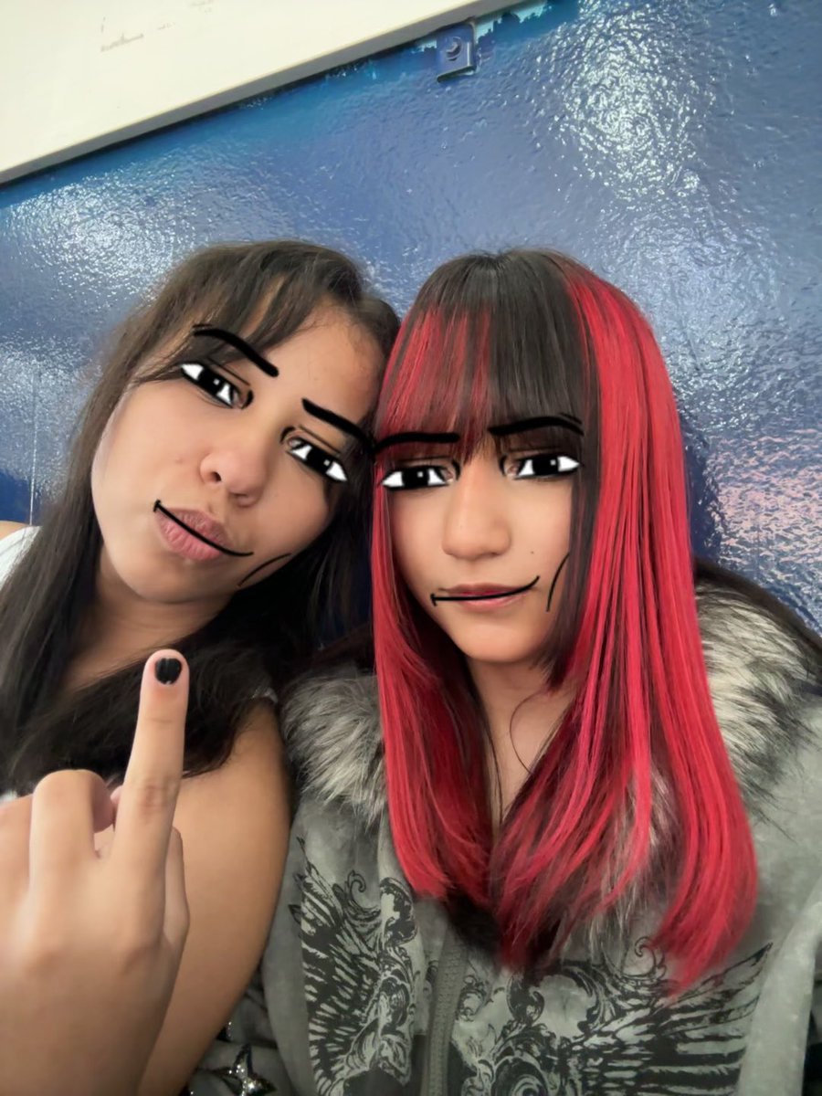 αnα 𝜗𝜚 tweet media