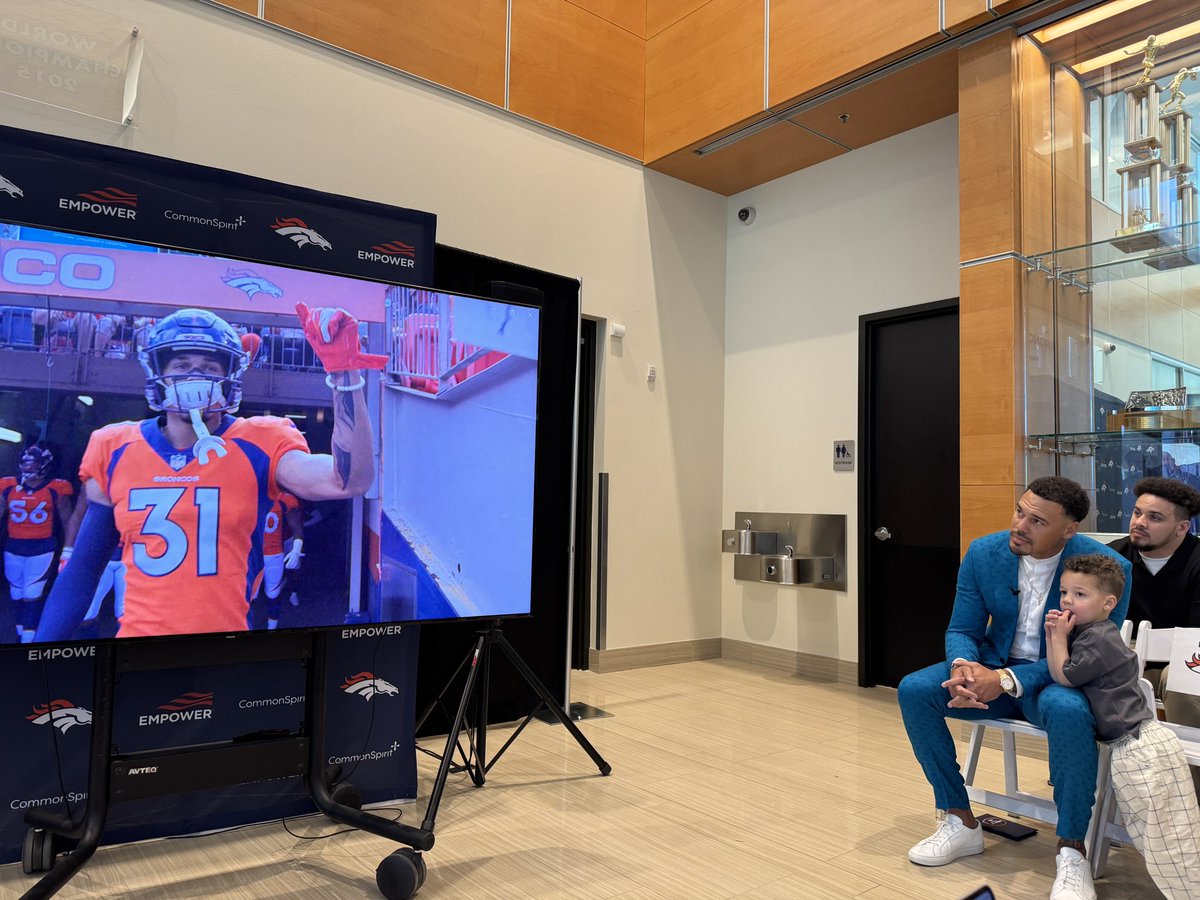 Susie Wargin tweet media