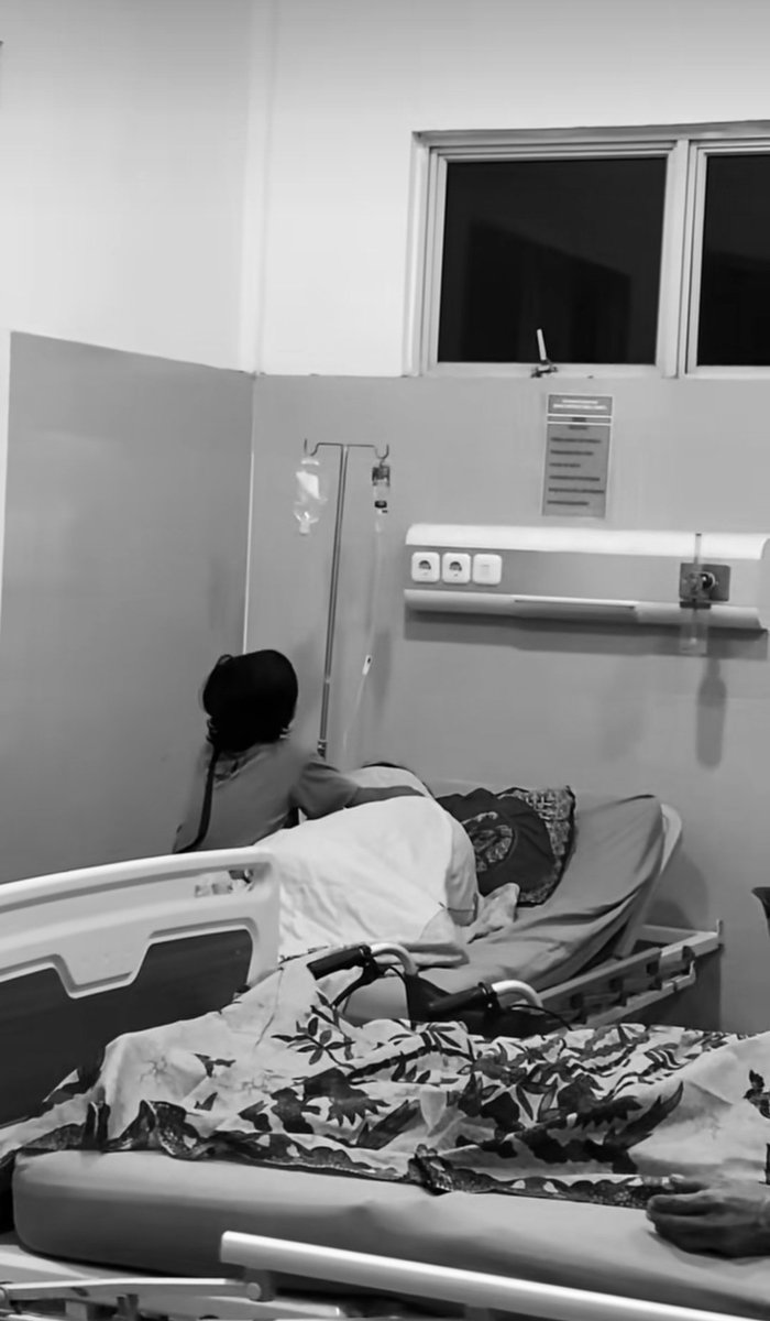 Xaintek🦍 tweet media