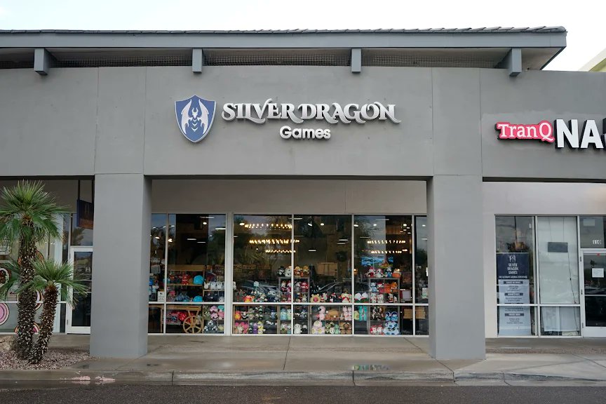 THighTableMagic's tweet photo. We will be having another in-person lesson going on at Silver Dragon games at 8085 W Bell Rd Ste 107, Peoria, AZ 85382. The lesson starts on May 2nd, from 3 pm to 7 pm. The price will be $110. We hope you will join us! https://t.co/OipFav7Dpq