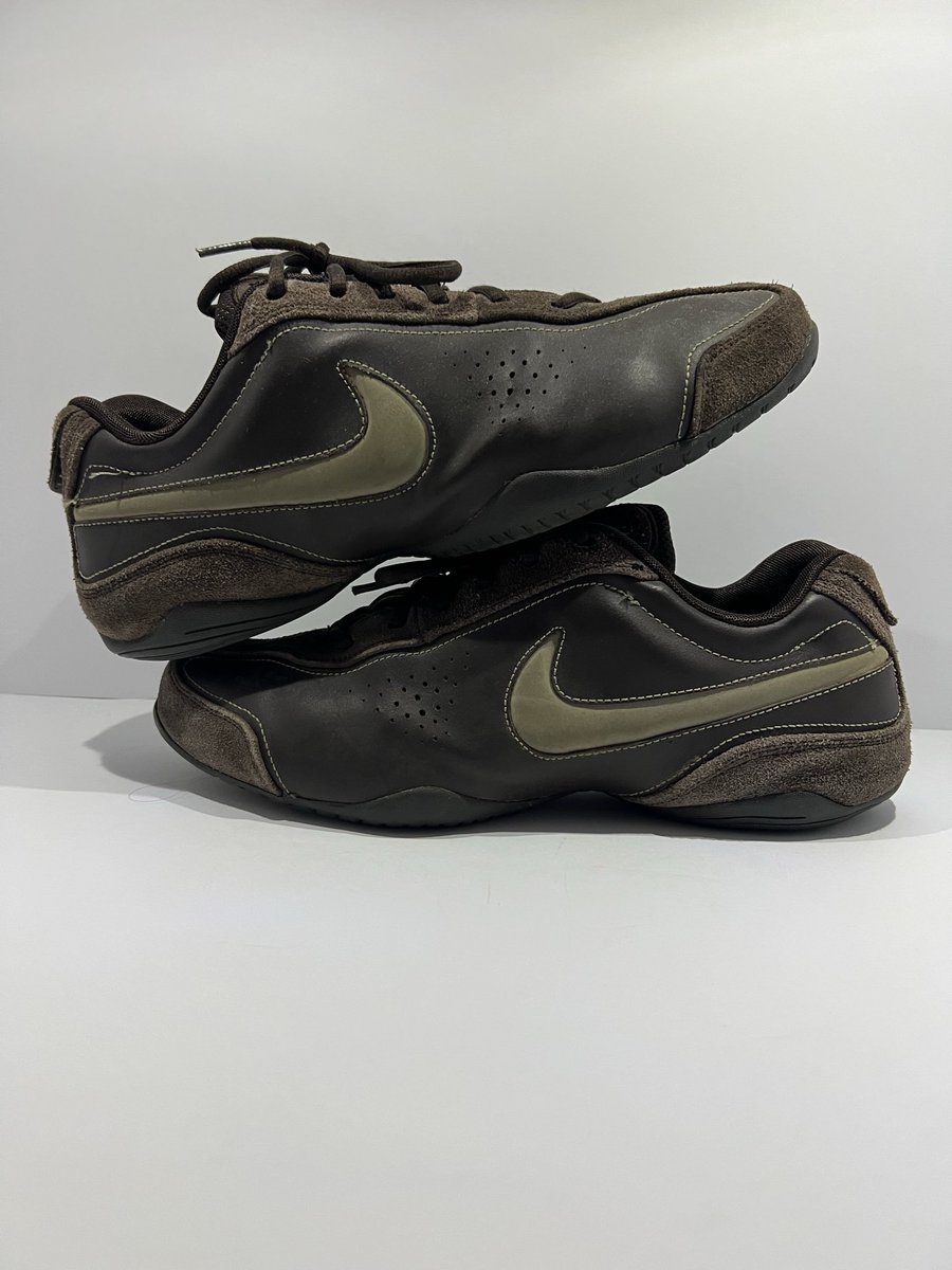 drip_so_low's tweet image. Nike Air Series Skateboarding Shoe (2007)
Size: 12 - Price: $31.58
No box
Condition: 8/10
merc.li/hYupxdCDb?sv=0

#shoes #sneakers #kicks #style #fashion #selling #shopping #deal #lowprice #fyp #trending