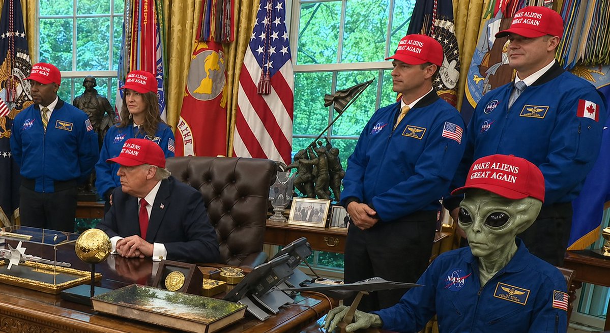 Make Aliens Great Again tweet media