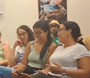 mestreresende's tweet photo. Nos dias 27 e 28 de abril, foi realizada a Oficina de Elaboração de Projetos Culturais, a ação aconteceu  na Secretaria Municipal de Cultura, no Centro de Tanguá. Ministrada por Thiago Piquet, a atividade proporcionou um espaço qualificado para esclarecimento de dúvidas, troca de experiências e apresentação de conteúdos voltados à elaboração de projetos, com foco na dança e em outras linguagens artísticas. A iniciativa reforça o compromisso com o fortalecimento da cultura local, ampliando o acesso à informação e às políticas públicas do setor.
#Cultura #Oficinas #PrefeituraDeTanguá