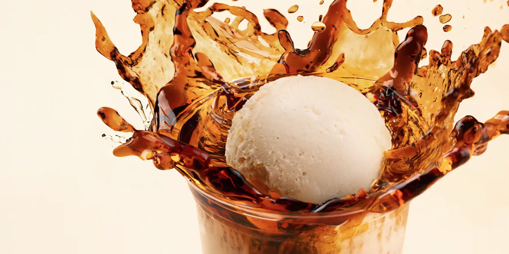 ShopCommons's tweet photo. Affogato Break at Bacio di Latte 🍨☕️ Level up your break time with 50%-off Affogatos for a limited time. Monday – Wednesday, 1PM – 5PM. 
https://t.co/2fIHU2Kyej https://t.co/JoRqCQN3Mw