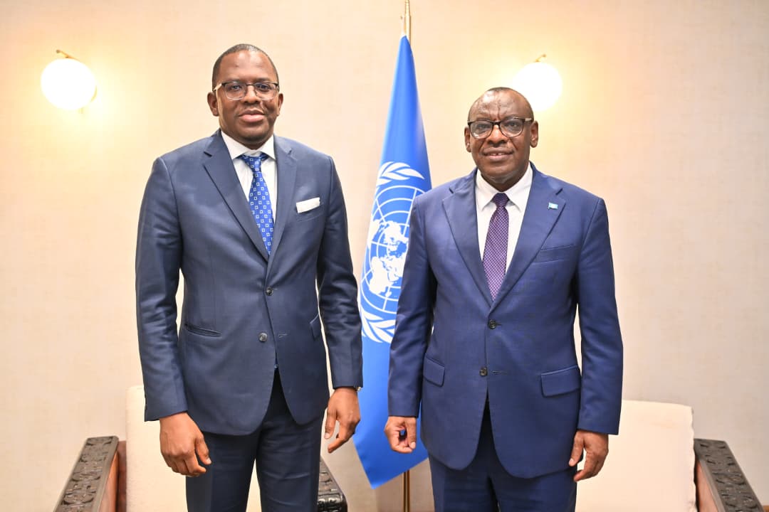 ECA_OFFICIAL's tweet photo. At #ARFSD12, Executive Secretary @claverGatete met with @MichaelKanuSL @SierraLeoneUN, co-facilitating the consultative process for the 2026 UN High-level Political Forum Declaration, lauding his engagement. #SustainableDevelopment https://t.co/EmHBZMczkx