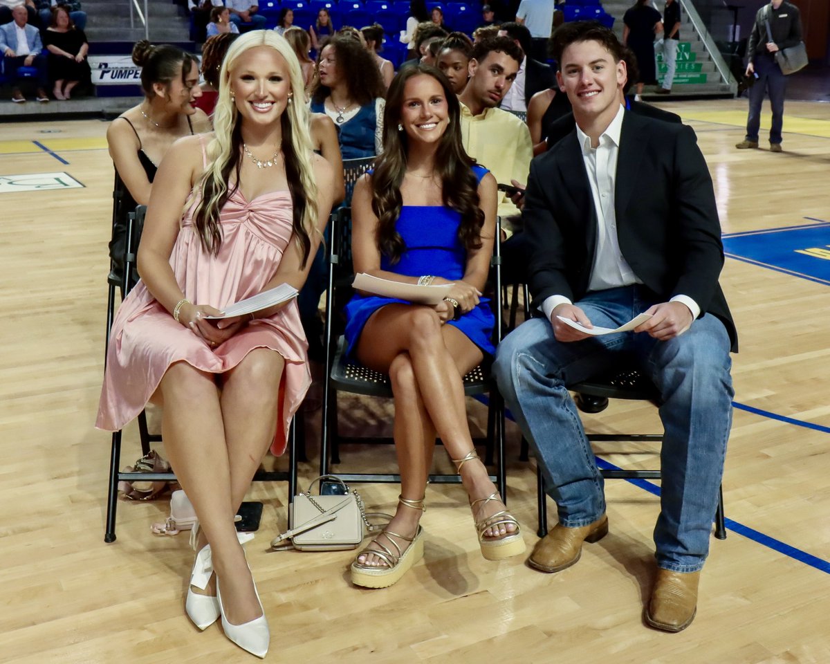 Jake Strong tweet media