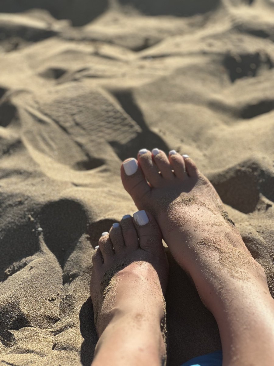 feetgoddesspl's tweet image. 🤫 
#feet #stopy #holiday