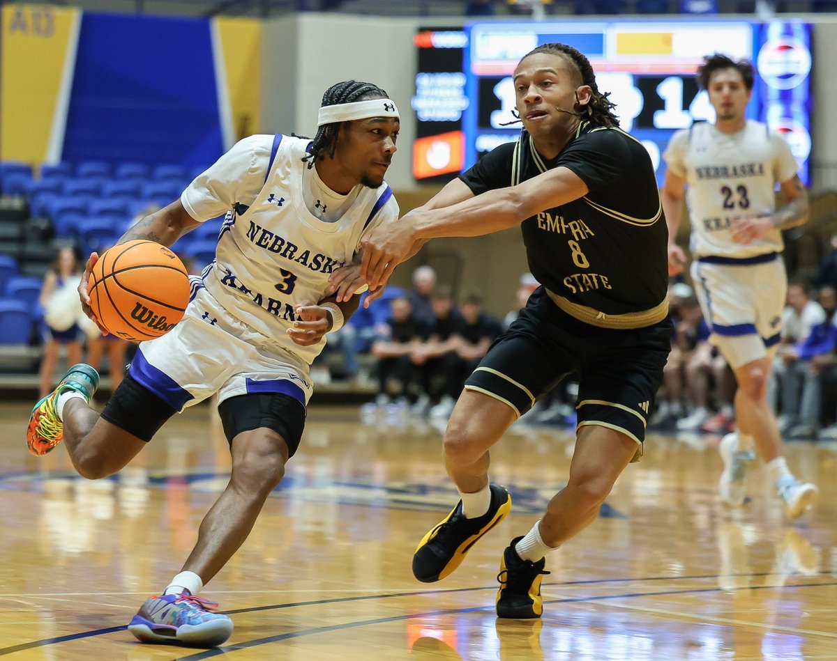 Small College Hoops tweet media