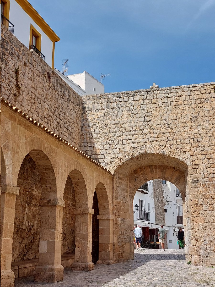 Jeroen_Ensink's tweet image. Wij vermaken ons nog wel even op #Ibiza