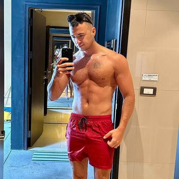 Paul black 🖤 tweet media