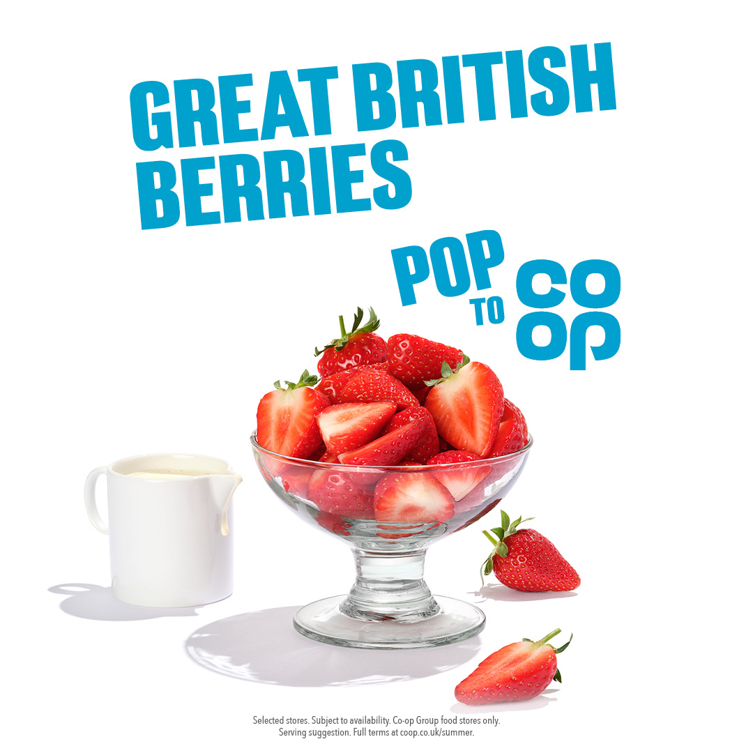 samlane2's tweet photo. Great British summer needs Great British berries 🍓 Selected stores. Subject to availability. Full terms at https://t.co/3vvNxR4rdc. https://t.co/MTOGDJ3NIb