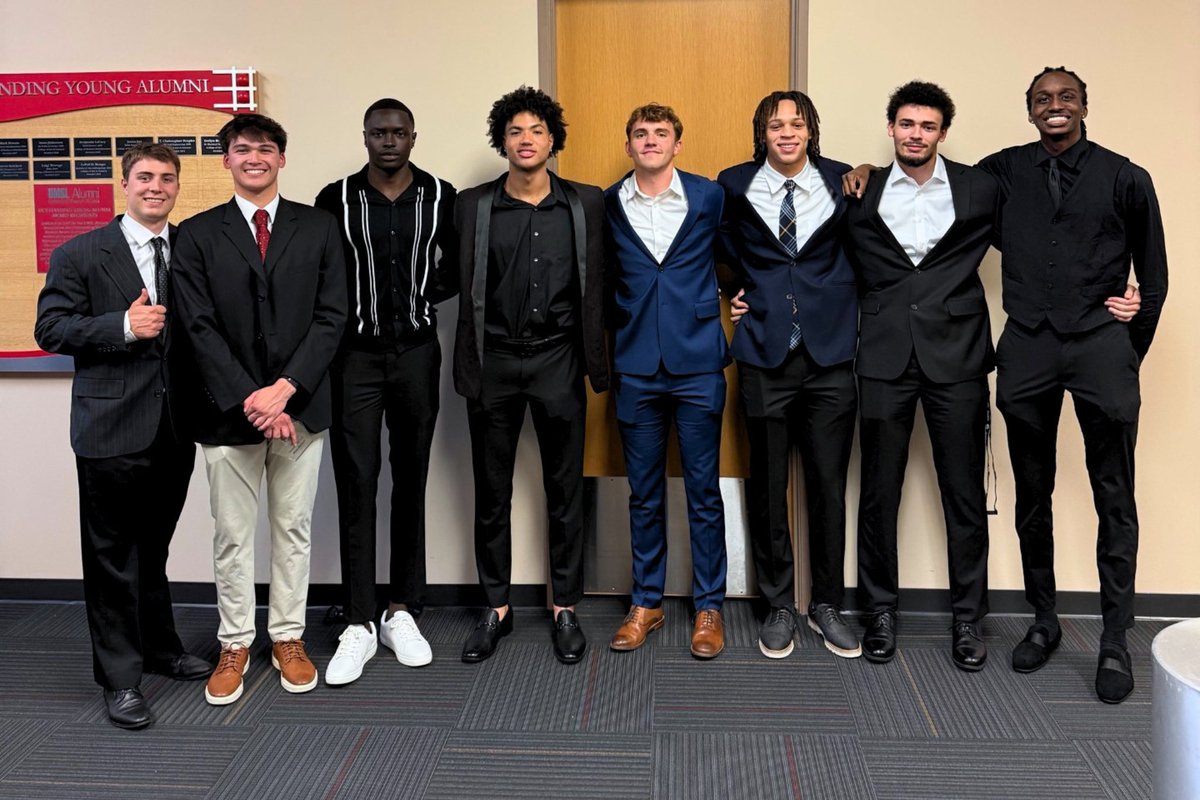 UMSLMBB's tweet photo. Recapping the Louies! 

Congrats to Miles Boland on winning Rookie of the Year in a Male Sport 🔱

#GoTritons https://t.co/KzvST7KusF
