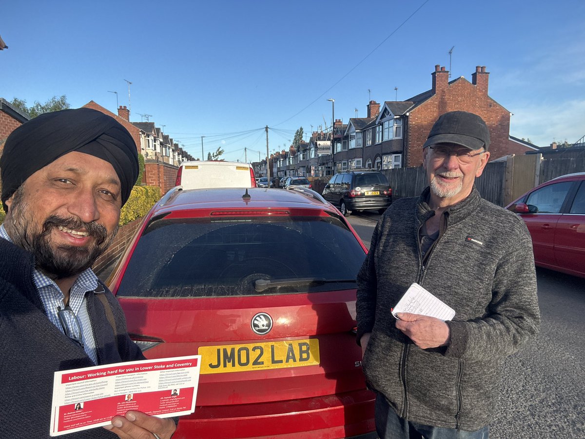 Rupinder2010's tweet photo. Good session in  fantastic weather with @CllrJMcNicholas,  Good conversation, casework, challenges and heart-to-heart with our lovely residents. Over all amazing response. #ThinkLocalVoteLocalVoteLabour https://t.co/0jIb0RbOMn