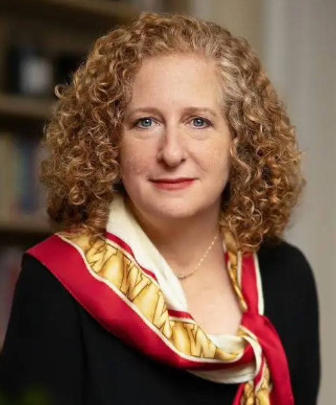 NizNellie3 tweet media