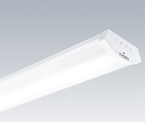 sparksdirect's tweet image. The Thorn Diffusalux 5ft Emergency LED Batten delivers powerful 4741lm output 4000K, with a built-in 3-hour emergency function—perfect for schools &amp;amp; commercial installs. 
📦 Available in 2–3 days
sparksdirect.co.uk/product/thorn-…

#LEDBatten #EmergencyLighting #Electricians #SchoolLighting