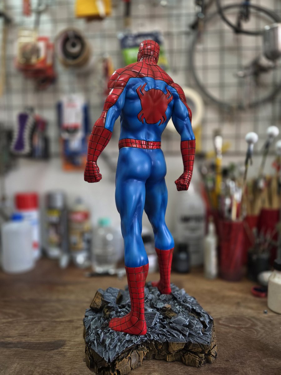 john_correa_toy's tweet image. Spider-Man painting, 1/4 scale. Acrylic paint, vinyl paint, and varnish.
#spiderman #marvel #painting