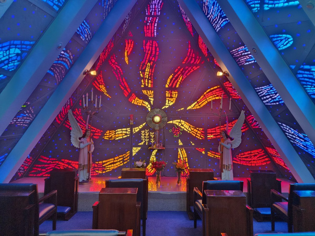 Central American Catholic Aesthetics tweet media