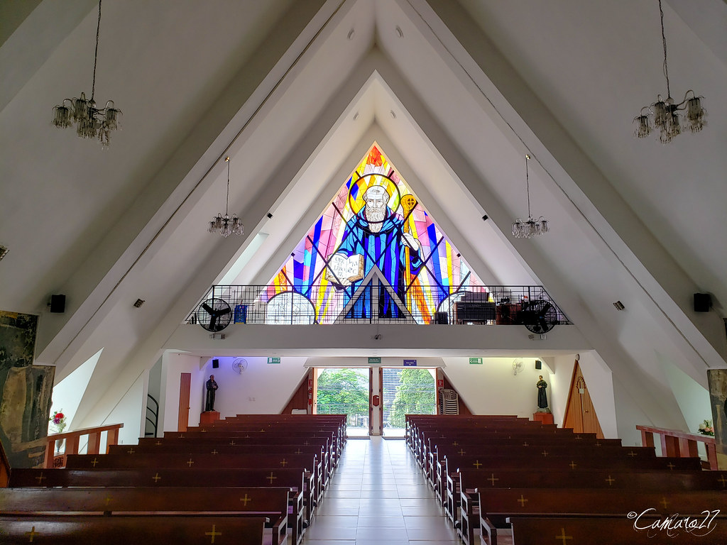 Central American Catholic Aesthetics tweet media