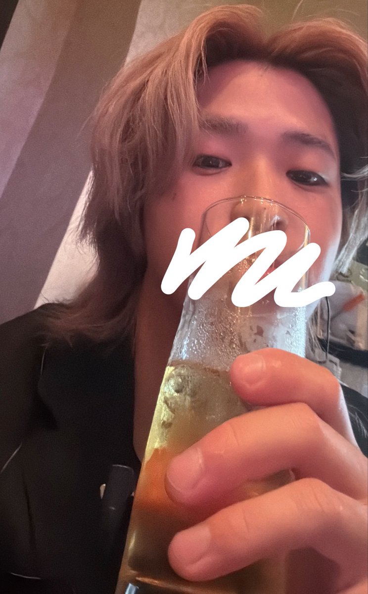 れい tweet media