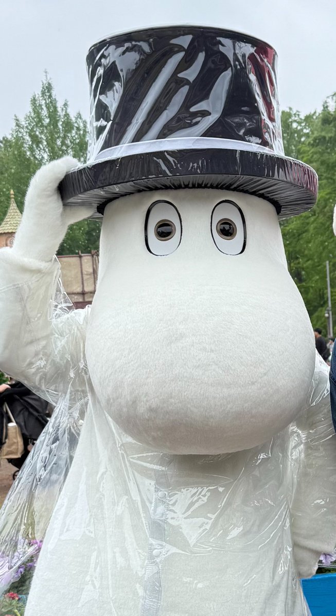 * ฟฟ 。 tweet media