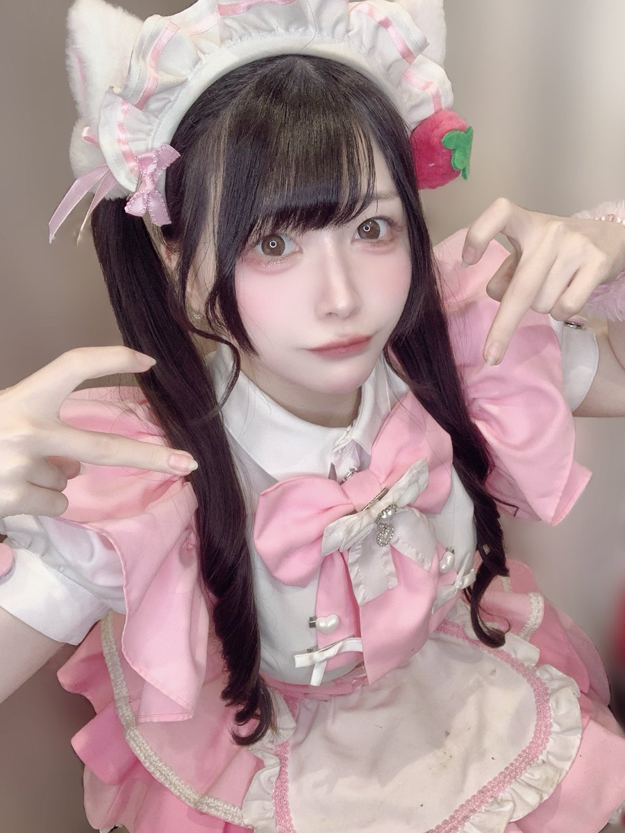 はなさないにゃっ🐈🎀🤍