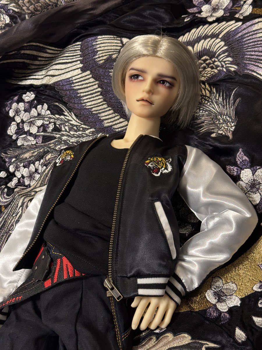 貴津@skinpop tweet media