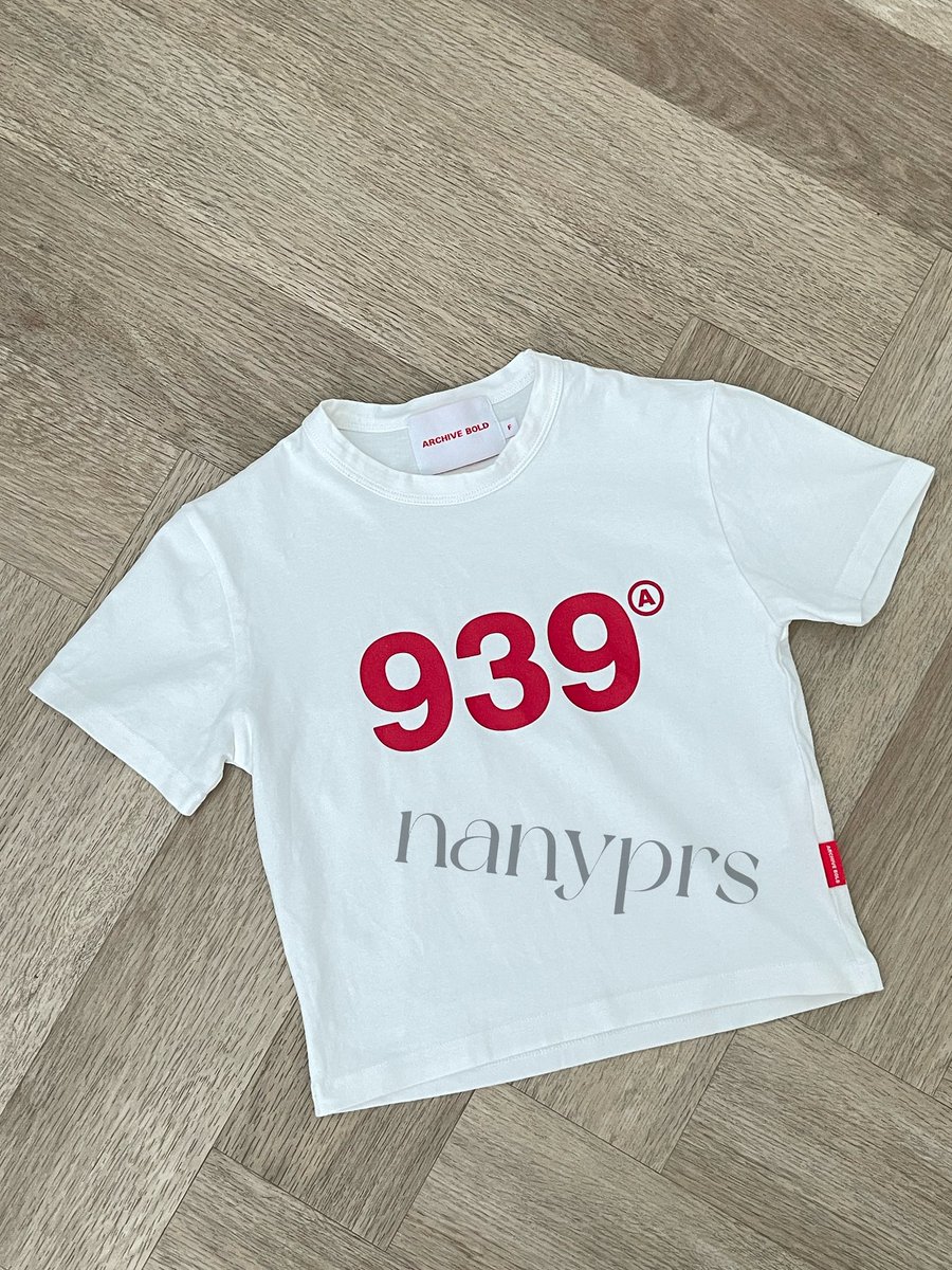 nanyprs's tweet photo. ❁ Archive Bold Crop Top (Used) สภาพ 90% ใส่1-2 ครั้ง
⋆แขนสั้น 450฿
⋆แขนยาว 500฿

ราคารวมส่ง สอบถามเพิ่มเติม DM ได้เลยค่ะ🥰
#archivebold #939archive #mardi #marithe #sculptor https://t.co/iwE1KCjXvn