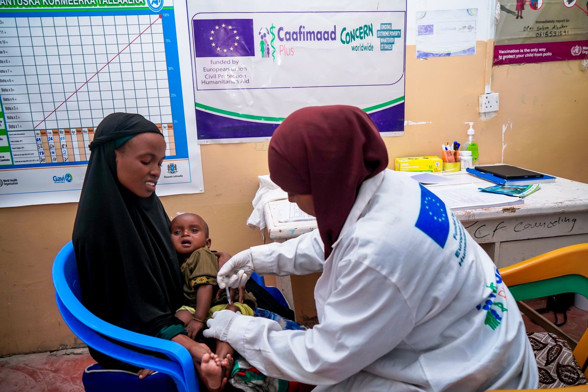 CaafimaadP's tweet photo. Reaching every child means combining fixed clinics with mobile outreach.

Across Somalia, our integrated services ensure children are vaccinated wherever they are.

With support from @eu_echo &amp; @UKinSomalia, services reach far.

 Read how👇
 https://t.co/uU0pnn9fki https://t.co/oOWs6ToEVA