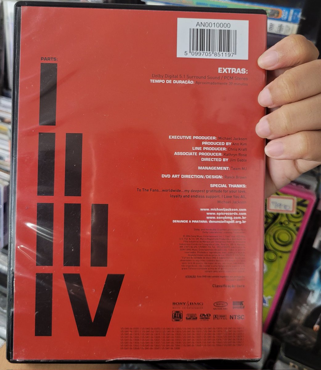 Lety viu MICHAEL tweet media