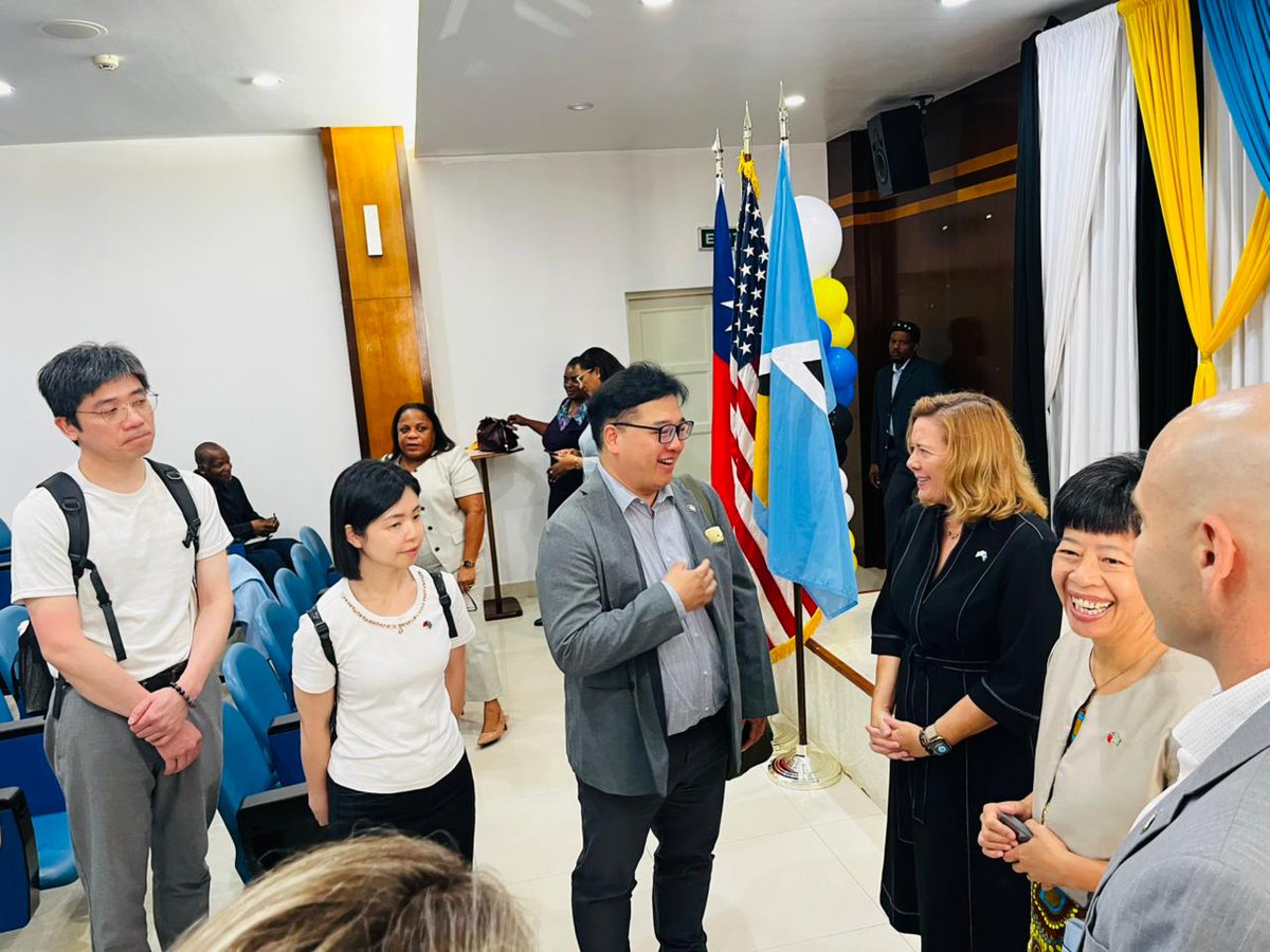 Taiwan_ St. Lucia tweet media