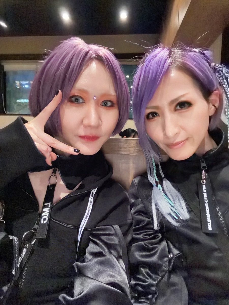 ヒサガ tweet media