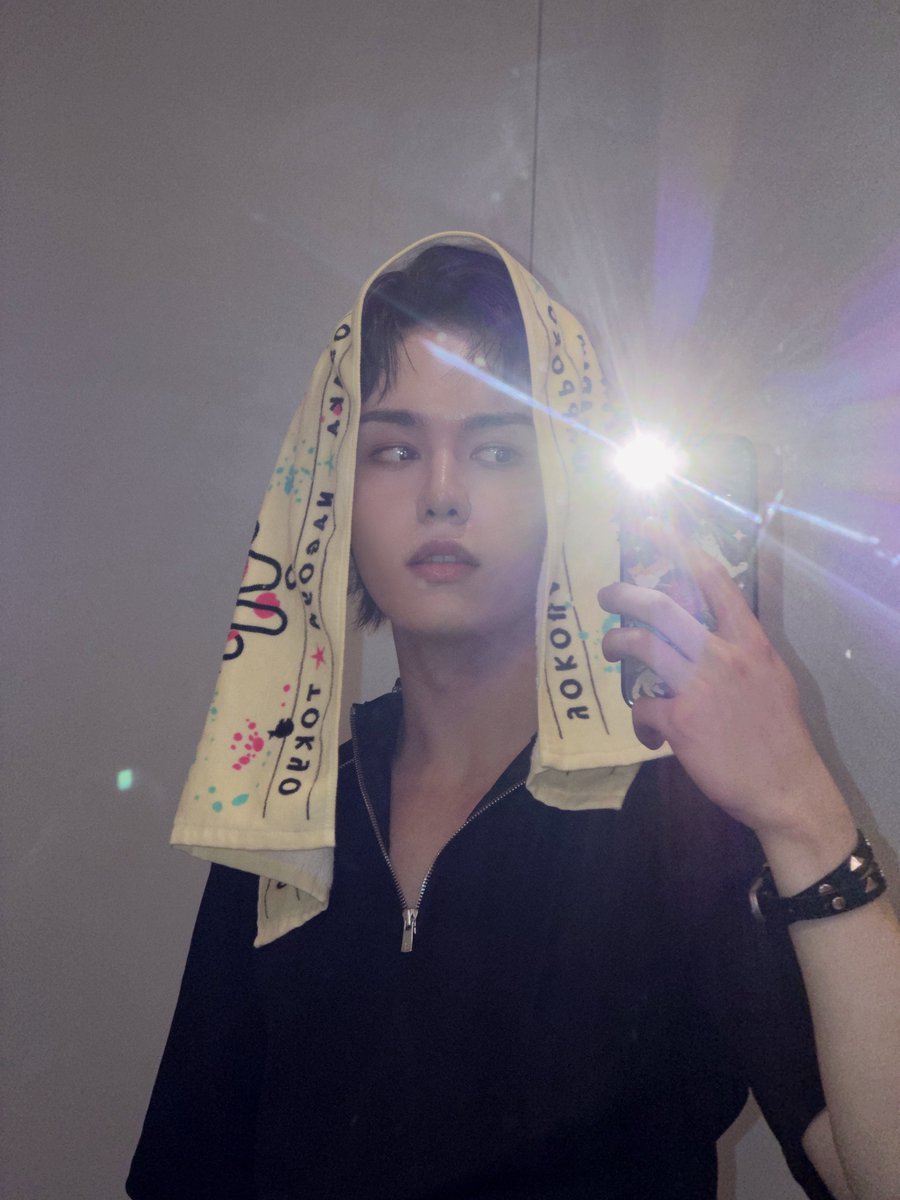 AxMxPxICS's tweet image. [Plus Chat] #크루 #CRU

FTISLAND 선배님들 감사합니다  PRIMADONNA 여러분 감사합니다 
지난 6주 동안 정말 많은 것을 배웠고 소중한 추억들 많이 만들었습니다! 
정말 즐거운 시간이었습니다!!! 💛💛 
See you next week Japan~!!