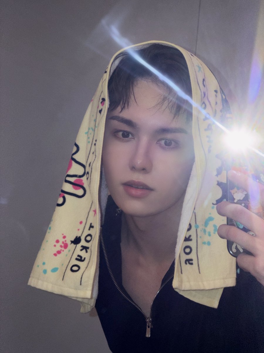 AxMxPxICS's tweet image. [Plus Chat] #크루 #CRU

FTISLAND 선배님들 감사합니다  PRIMADONNA 여러분 감사합니다 
지난 6주 동안 정말 많은 것을 배웠고 소중한 추억들 많이 만들었습니다! 
정말 즐거운 시간이었습니다!!! 💛💛 
See you next week Japan~!!