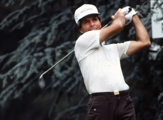 Tour Swings Tommy tweet media