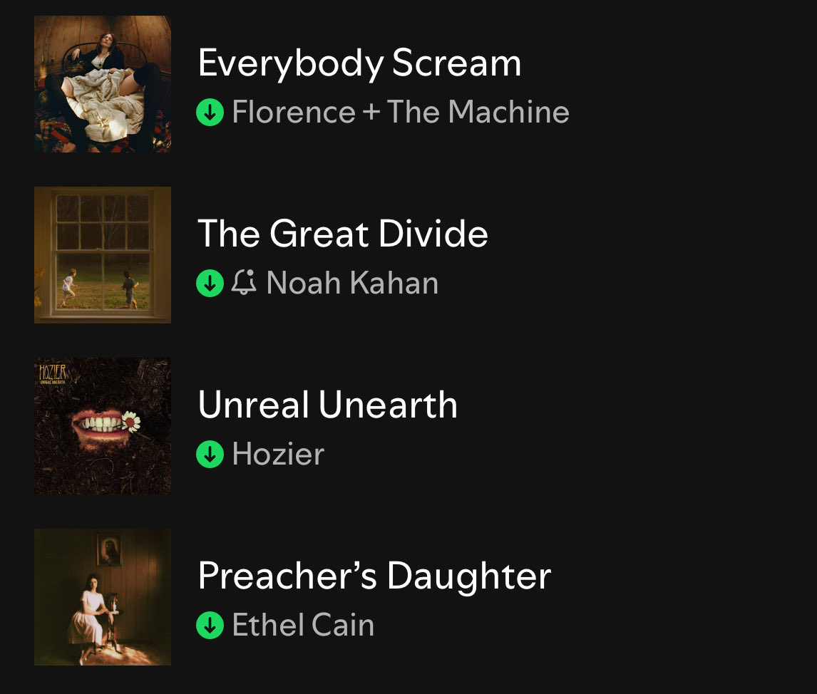 lulli ☾ tweet media