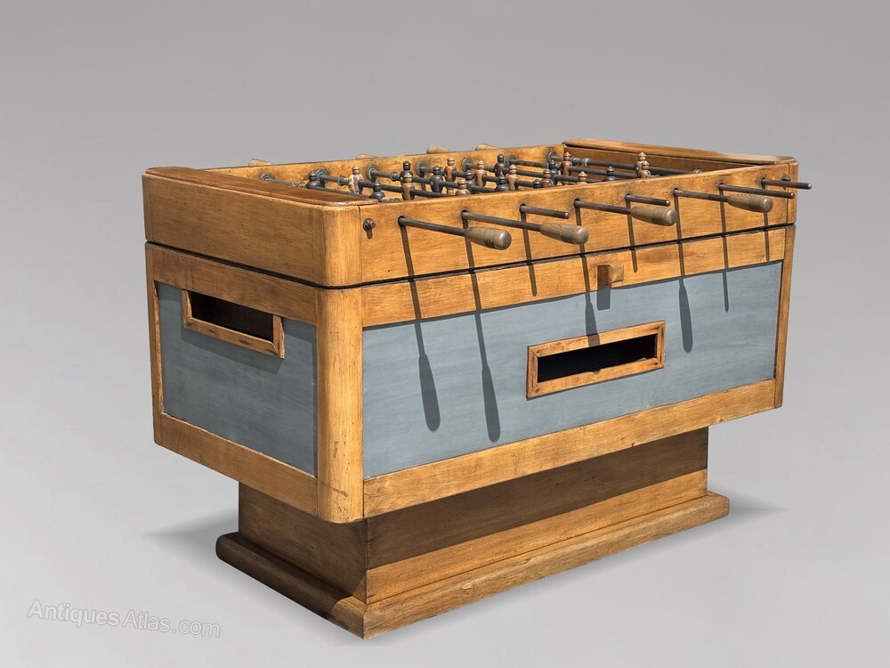 antiques_atlas's tweet image. For SALE on Antiques Atlas we have this
 French Football Table #Antiques antiques-atlas.com/antique/vintag…  Listed by Anthony Short Antiques Ltd  #Vintage #ArtDeco #tablefootball  #antiquegames #vintagegames