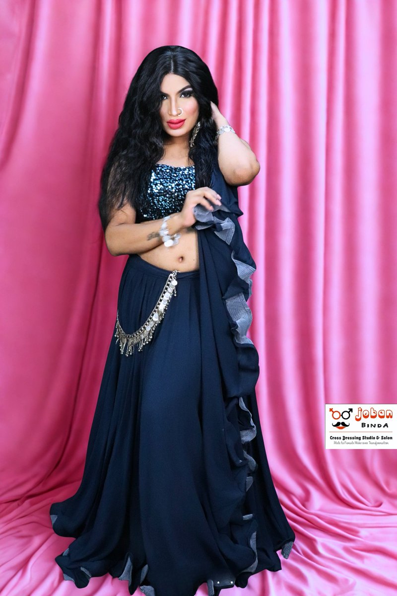 jobanbinda's tweet photo. Biii....Paaa....Shaaa....Bipasha… and yes, you can look just like her. Our m2f make‑overs are crafted to mirror the charm of your favourite icons.
#beedijalaile
#m2fRajasthan
#cdparlor
#maleinfemaleclothes
#bollywoodlook https://t.co/des4zENSh8