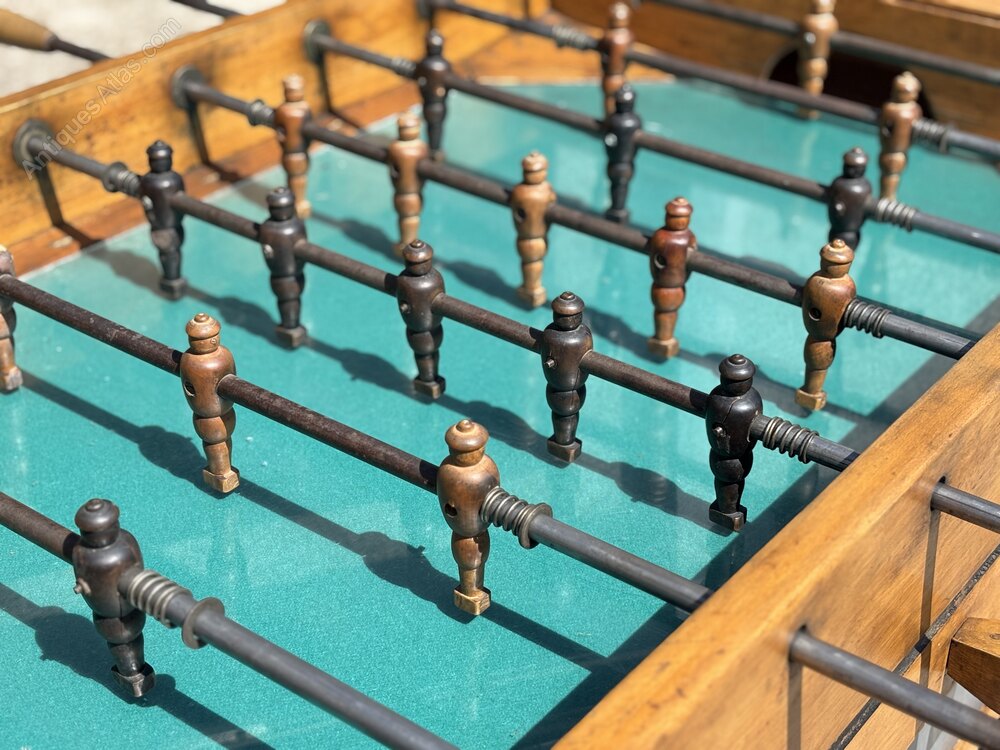 antiques_atlas's tweet image. For SALE on Antiques Atlas we have this
 French Football Table #Antiques antiques-atlas.com/antique/vintag…  Listed by Anthony Short Antiques Ltd  #Vintage #ArtDeco #tablefootball  #antiquegames #vintagegames