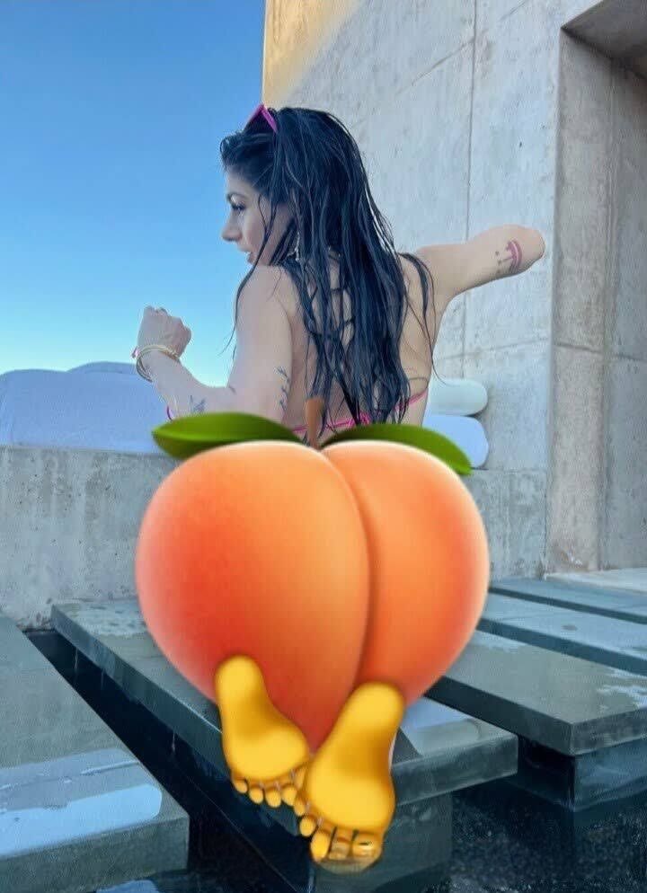 miakhalifa936's tweet photo. 🍑❤️
#mia #miakhalifaِ #miak #miakhalifaِvidoes https://t.co/ILOtkXcUpP