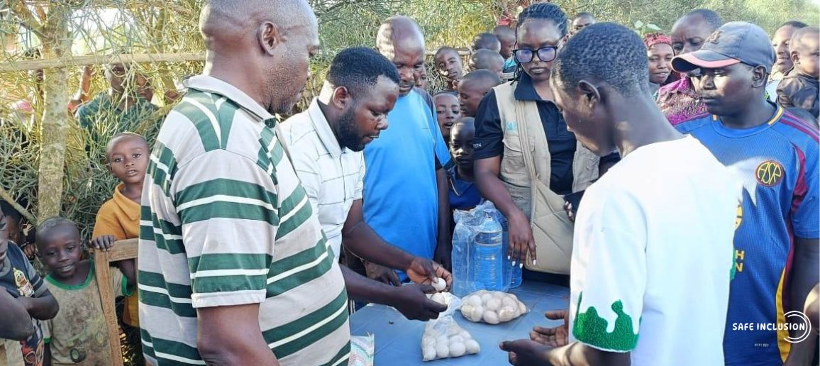 SafeInclusion's tweet photo. 3 500 personnes sensibilisées grâce au foot ⚽
À Burunga, la campagne de marketing social de #SafeInclusion continue son impact dans les communes de Musongati &amp; Rutana https://t.co/EZZO8hWqzv