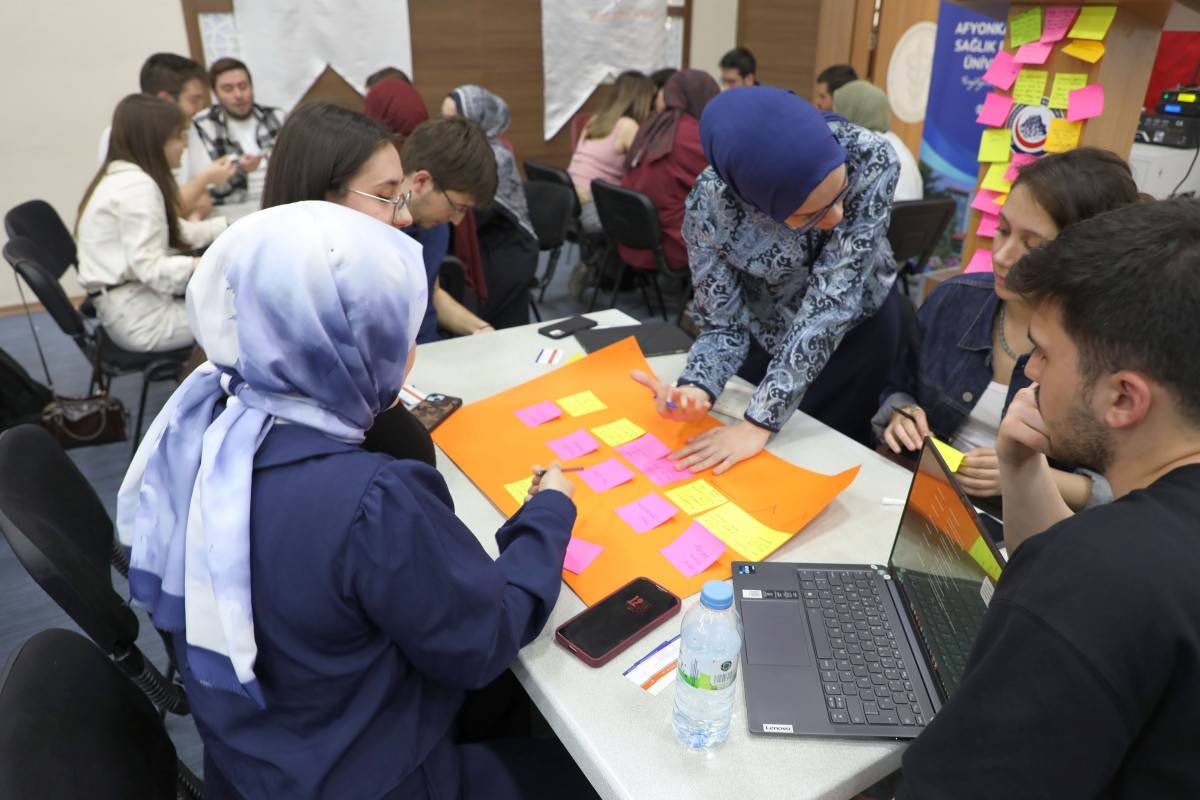 Afyonkarahisar Sağlık Bilimleri Üniversitesi tweet media