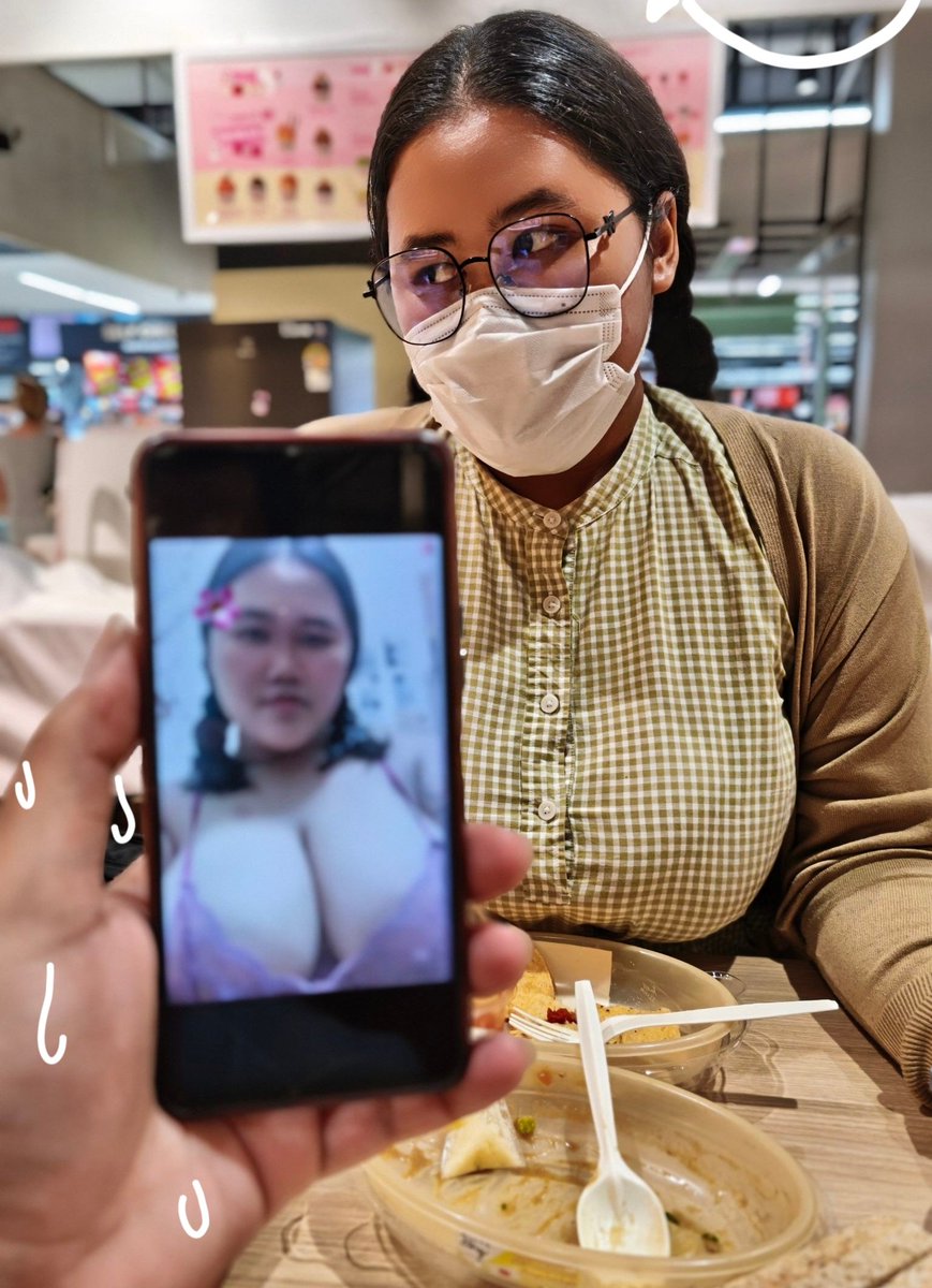𝙇𝙐𝙉𝘼. tweet media